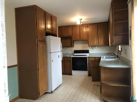 3109 E 22nd St, Sioux Falls, SD 57103 photo 3