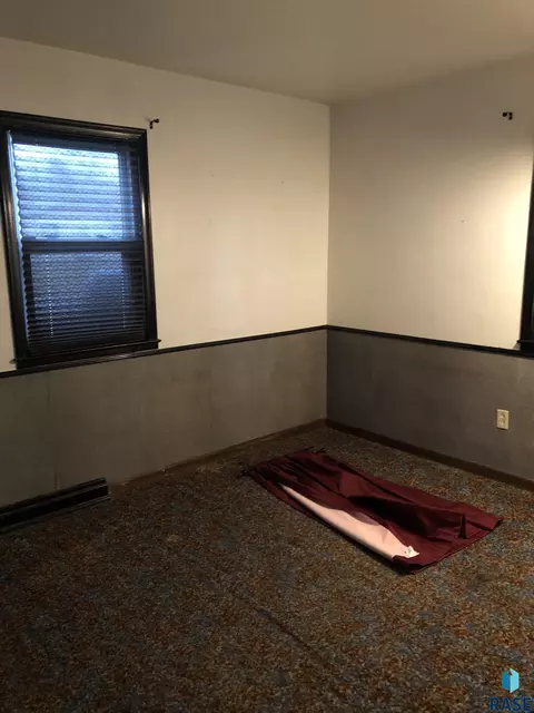 3109 E 22nd St, Sioux Falls, SD 57103 photo 5