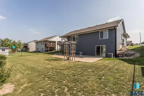 7116 W 52nd St, Sioux Falls, SD 57106 photo 27