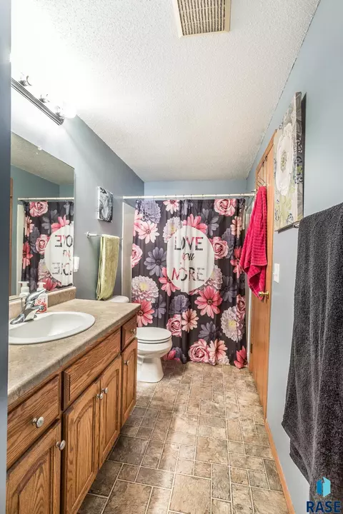 7116 W 52nd St, Sioux Falls, SD 57106 photo 23