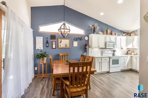 7116 W 52nd St, Sioux Falls, SD 57106 photo 10