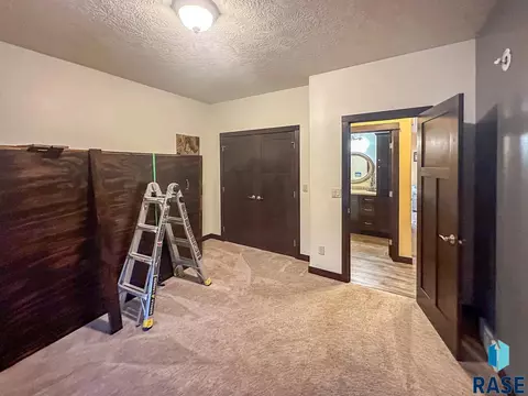 1303 Oak Creek Rd, Dell Rapids, SD 57022 photo 12