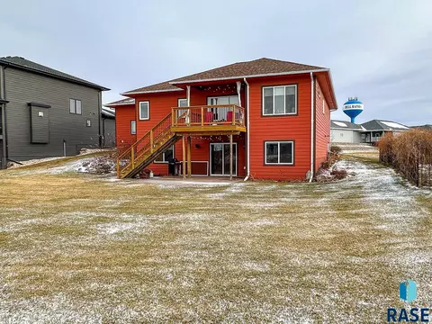 1303 Oak Creek Rd, Dell Rapids, SD 57022 photo 25