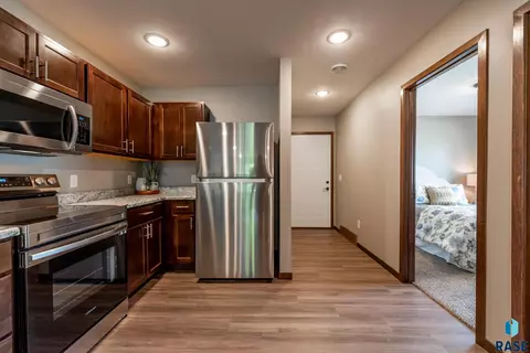 4513 E 15th St, Sioux Falls, SD 57110 photo 14