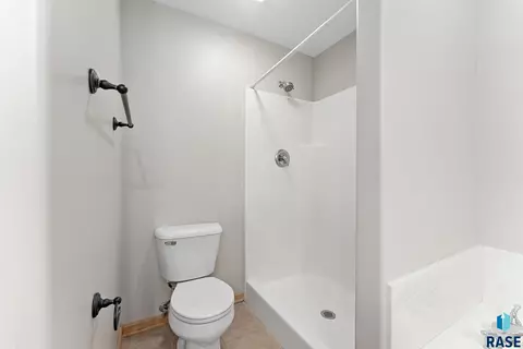322 S Spring Pl, Brandon, SD 57005 photo 17