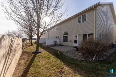 322 S Spring Pl, Brandon, SD 57005 photo 31