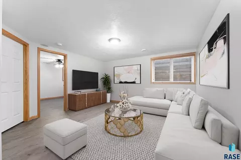 322 S Spring Pl, Brandon, SD 57005 photo 24