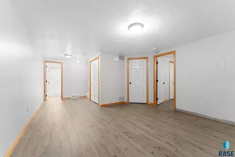 322 S Spring Pl, Brandon, SD 57005 photo 27
