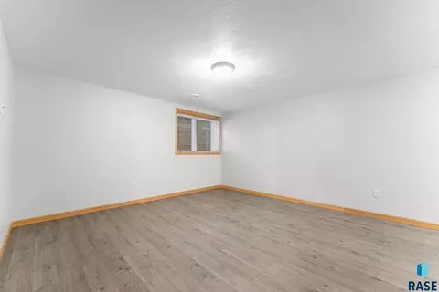 322 S Spring Pl, Brandon, SD 57005 photo 26