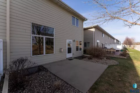 322 S Spring Pl, Brandon, SD 57005 photo 32