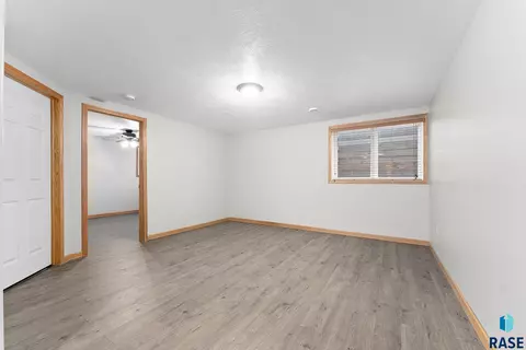 322 S Spring Pl, Brandon, SD 57005 photo 25