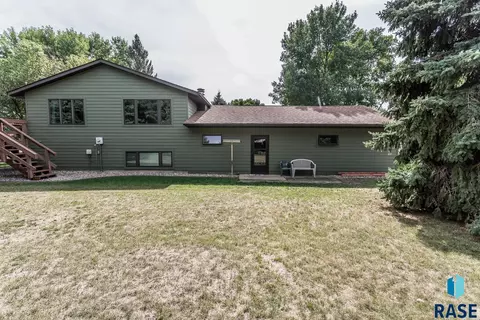 420 W Maple St, Tea, SD 57064 photo 5