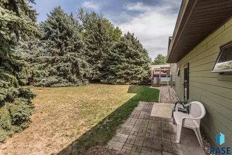 420 W Maple St, Tea, SD 57064 photo 7