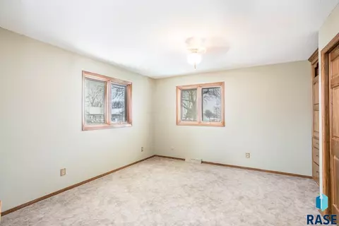420 W Maple St, Tea, SD 57064 photo 16