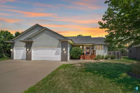 2000 S Discovery Ave, Sioux Falls, SD 57106