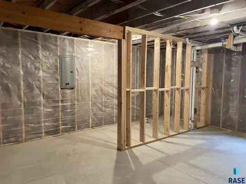 704 W 28th St, Sioux Falls, SD 57105 photo 20