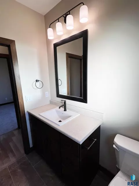 5409 E 64th St, Sioux Falls, SD 57108 photo 10