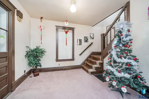 712 E 5th St, Sioux Falls, SD 57103 photo 7