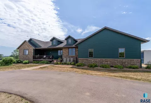 47327 255th St, Renner, SD 57055 photo 5