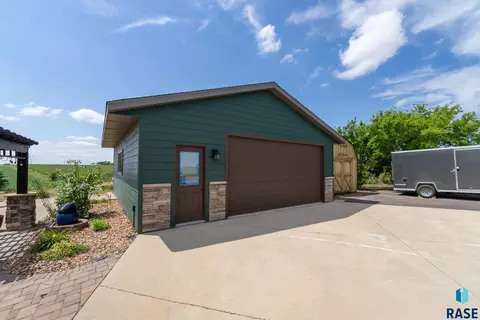 47327 255th St, Renner, SD 57055 photo 47