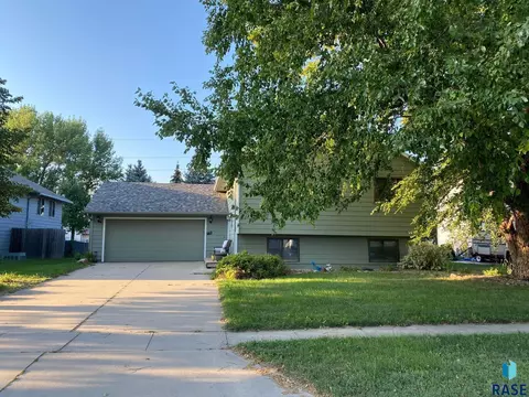 912 E Magnolia Dr, Brandon, SD 57005 photo 21