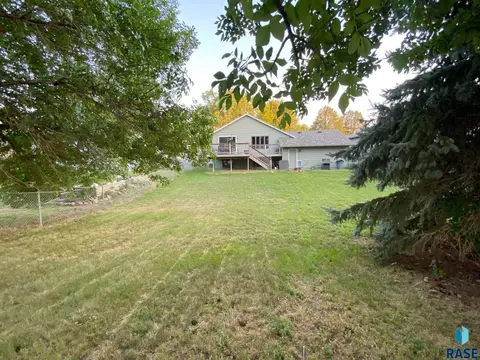 912 E Magnolia Dr, Brandon, SD 57005 photo 22