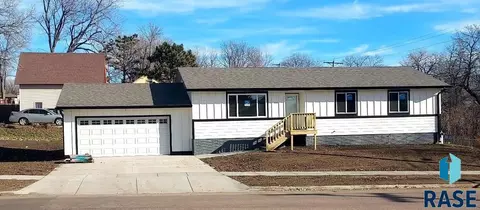 500 S Wayland Ave, Sioux Falls, SD 57103