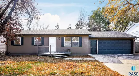 5501 W 39th St, Sioux Falls, SD 57106
