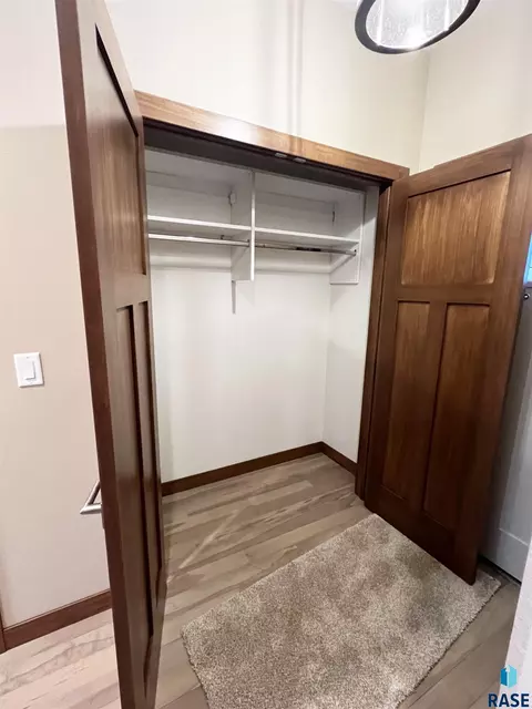 5301 E 64th St, Sioux Falls, SD 57108 photo 3