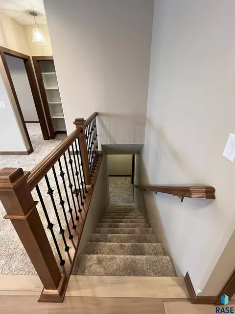 5301 E 64th St, Sioux Falls, SD 57108 photo 16