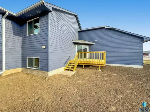 6809 W 5th St, Sioux Falls, SD 57103 photo 26