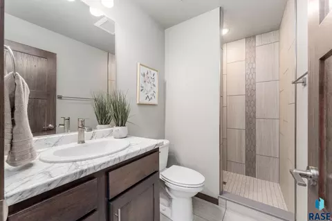 6809 W 5th St, Sioux Falls, SD 57103 photo 15