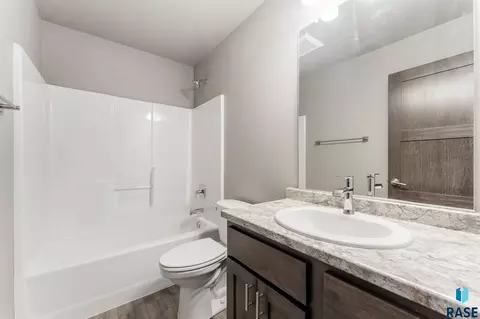 Bath - 1220 Cole Ave, Tea, SD 57064 photo 1 of 2