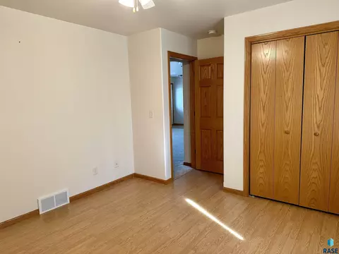 1517 Kemper Ave, Mitchell, SD 57301 photo 20