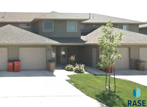 8603 W Grinn Pl #38, Sioux Falls, SD 57106