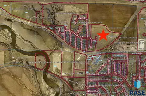 200 E Sapphire Ln, Brandon, SD 57005 photo 4