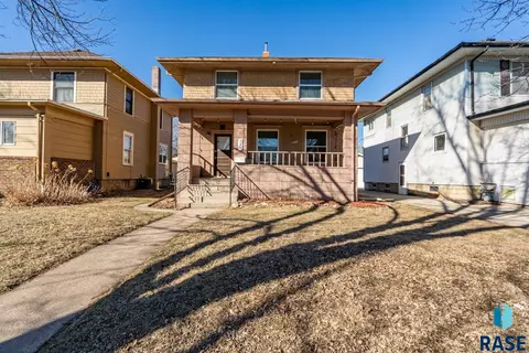 717 S Dakota Ave, Sioux Falls, SD 57104