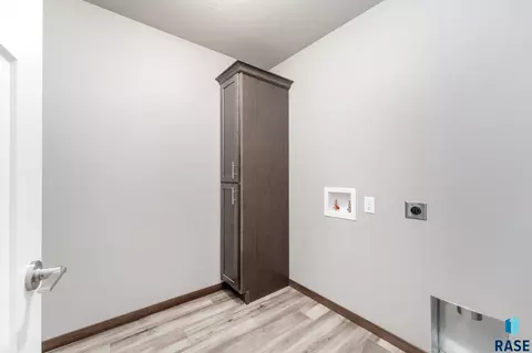 1332 N Kenley Pl, Tea, SD 57064 photo 17