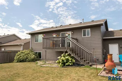 5912 S Kerry Ave, Sioux Falls, SD 57106 photo 23