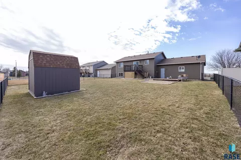 5912 S Kerry Ave, Sioux Falls, SD 57106 photo 20