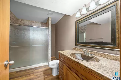 5912 S Kerry Ave, Sioux Falls, SD 57106 photo 14