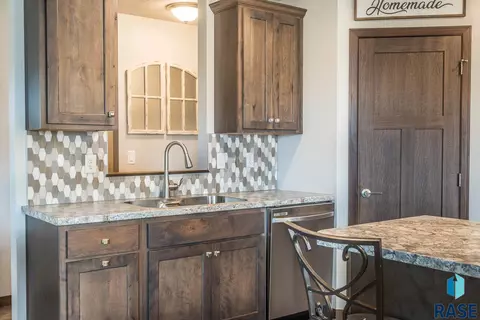 Kitchen - 525 David Ave, Baltic, SD 57003 photo 2 of 5