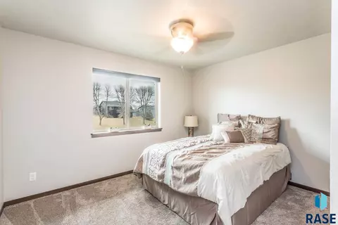 Bedroom - 525 David Ave, Baltic, SD 57003 photo 2 of 4