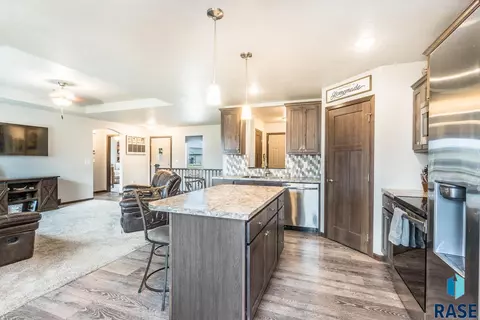 Kitchen - 525 David Ave, Baltic, SD 57003 photo 4 of 5