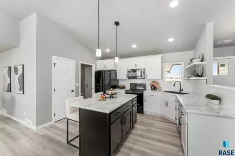 Kitchen - 1235 E Wayne Pl, Tea, SD 57064 photo 3 of 3