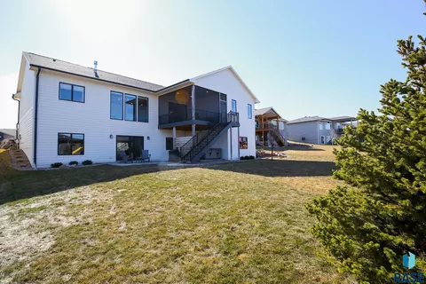 7416 E Donnelly Dr, Sioux Falls, SD 57110 photo 40