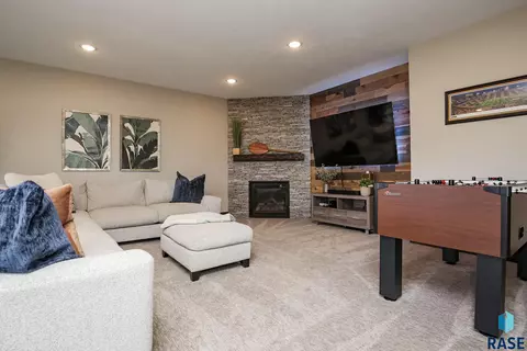 7416 E Donnelly Dr, Sioux Falls, SD 57110 photo 24