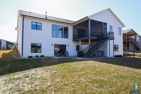 7416 E Donnelly Dr, Sioux Falls, SD 57110 photo 41