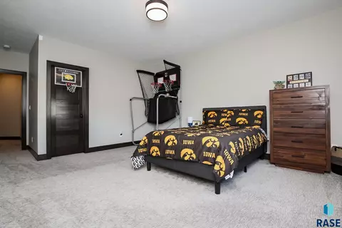 7416 E Donnelly Dr, Sioux Falls, SD 57110 photo 34