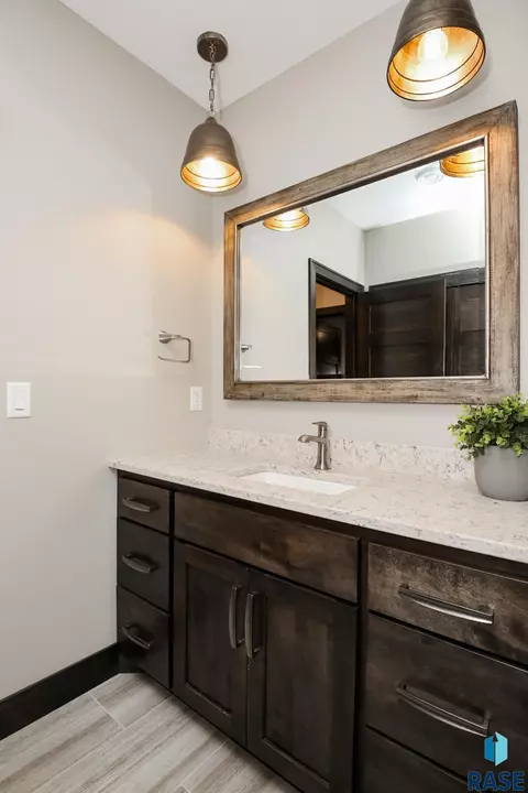 7416 E Donnelly Dr, Sioux Falls, SD 57110 photo 35